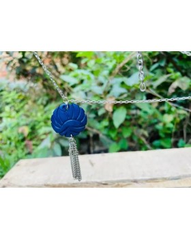 Romantic blue flowers bone Carving silver plated chain tassel necklace